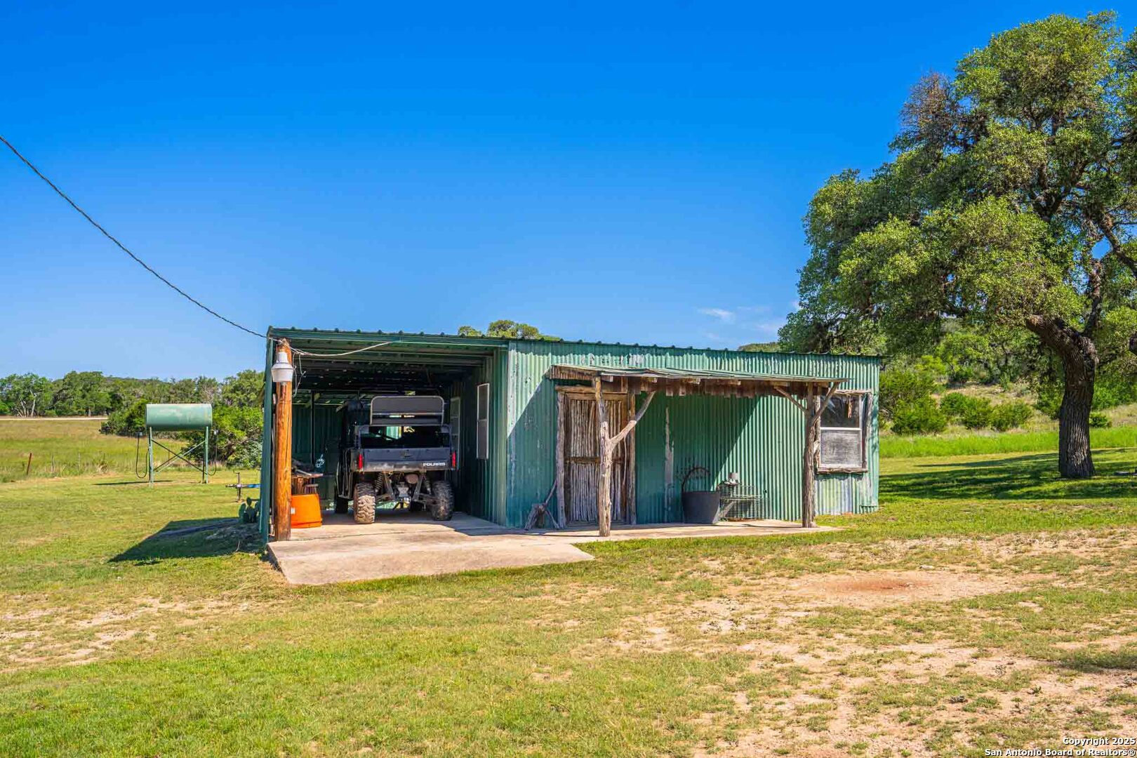 165 Flach Road Comfort TX 78013