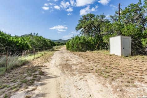650 Evans Creek Road Vanderpool TX 78885