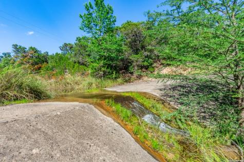 650 Evans Creek Road Vanderpool TX 78885