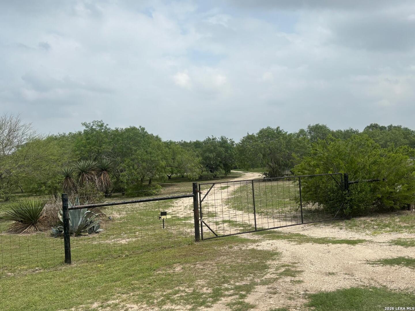 10172 Pvt 597 Mathis TX 78368