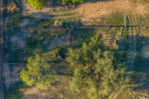 1048 County Road 640 Hondo TX 78861