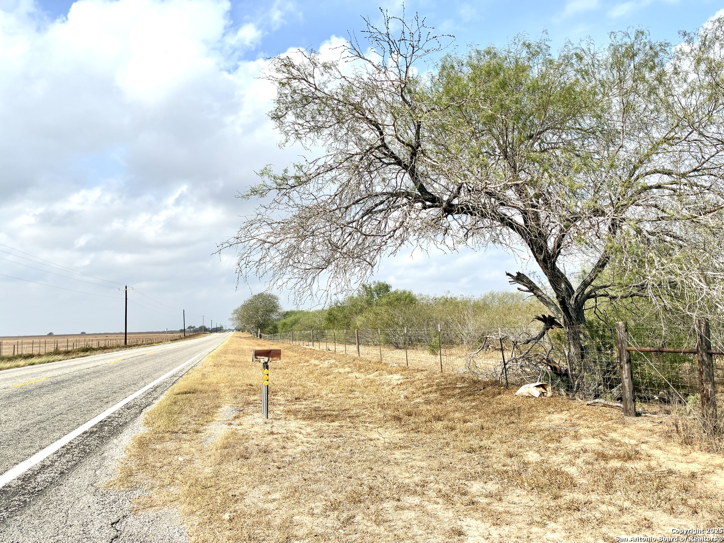 2713 Fm 716 Premont TX 78375