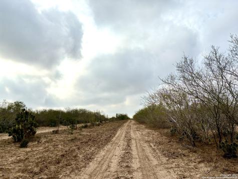2713 Fm 716 Premont TX 78375