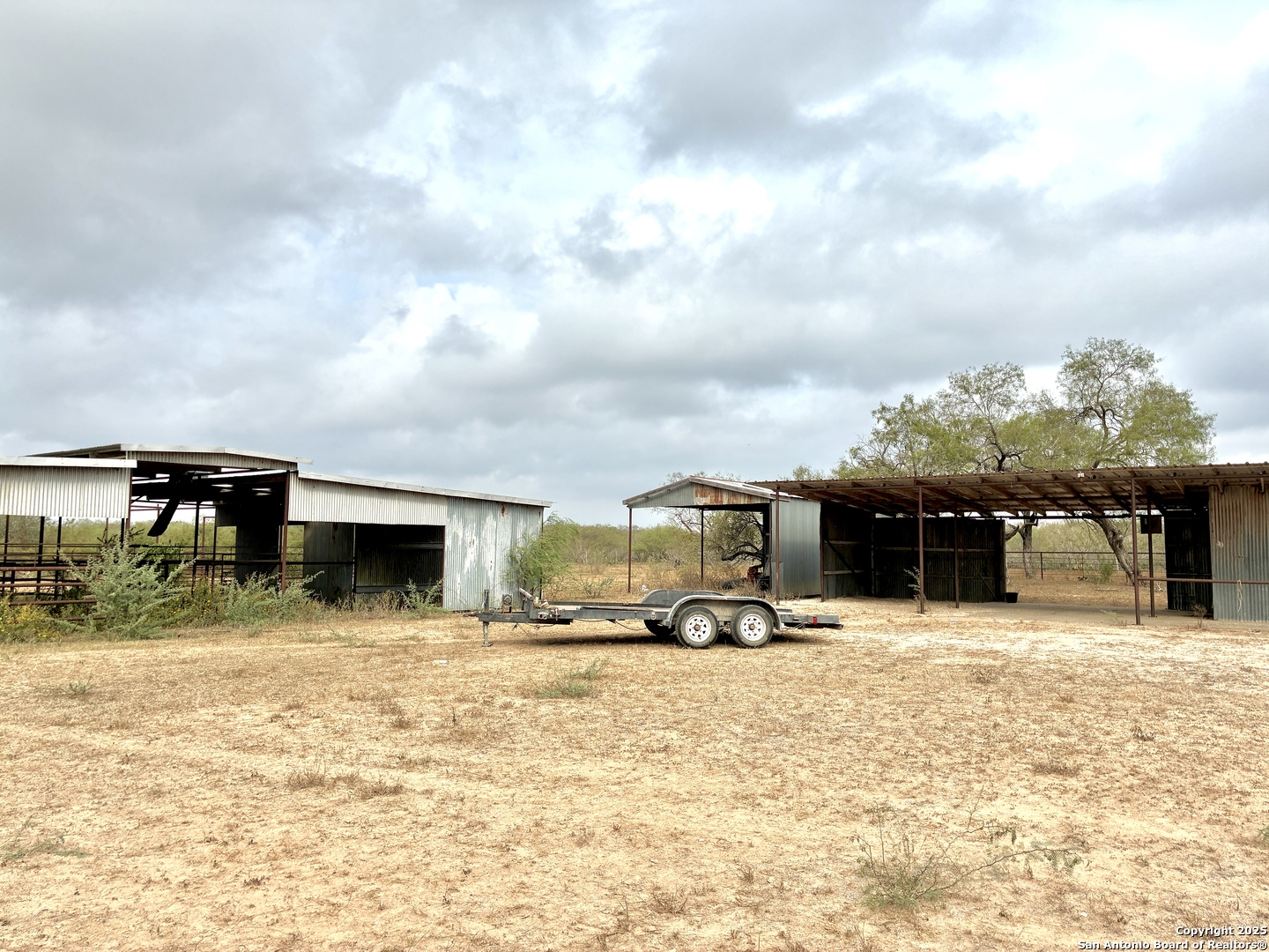 2713 Fm 716 Premont TX 78375