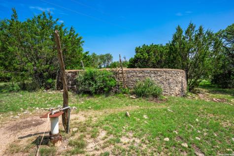 850 Sd 24755 Rocksprings TX 78880
