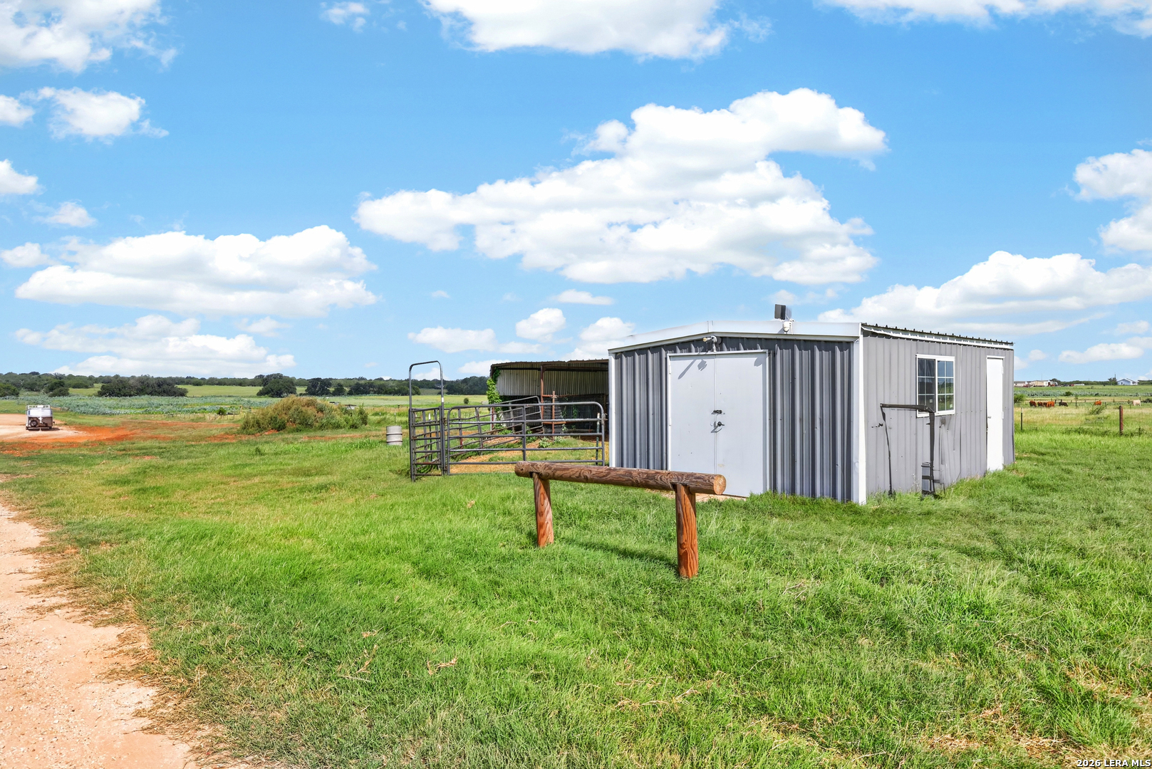 3450 Fm 1922 Floresville TX 78114