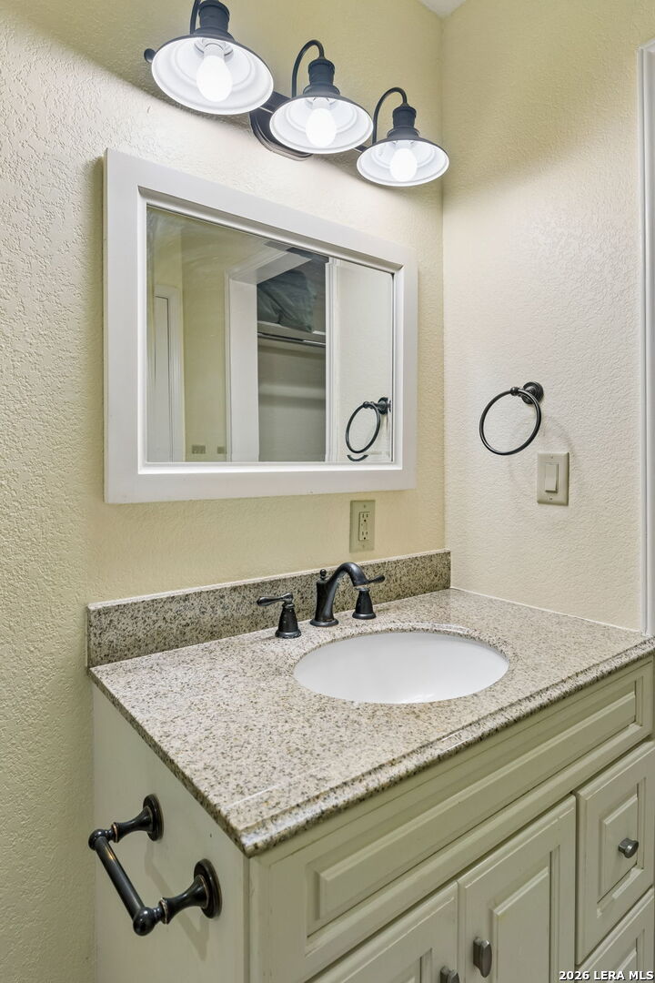 6603 Fm 2579 Floresville TX 78114