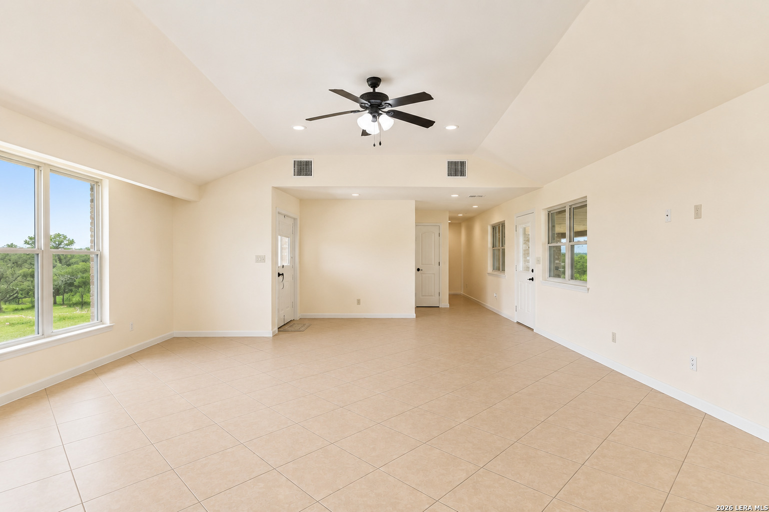 6603 Fm 2579 Floresville TX 78114