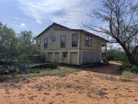 1365 Ranch Road 6252b Laredo TX 78045