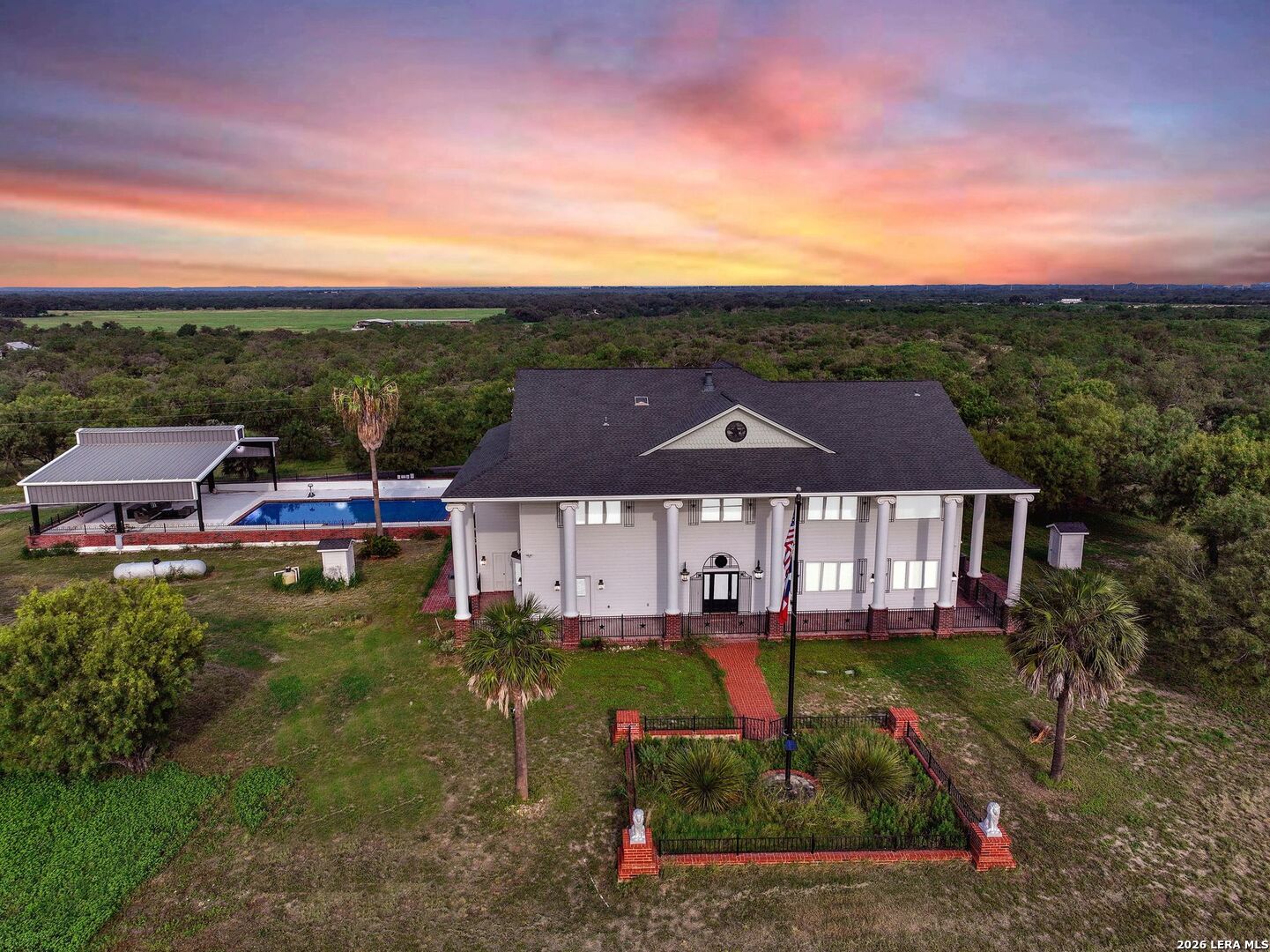130 Pr 556 Hondo TX 78861