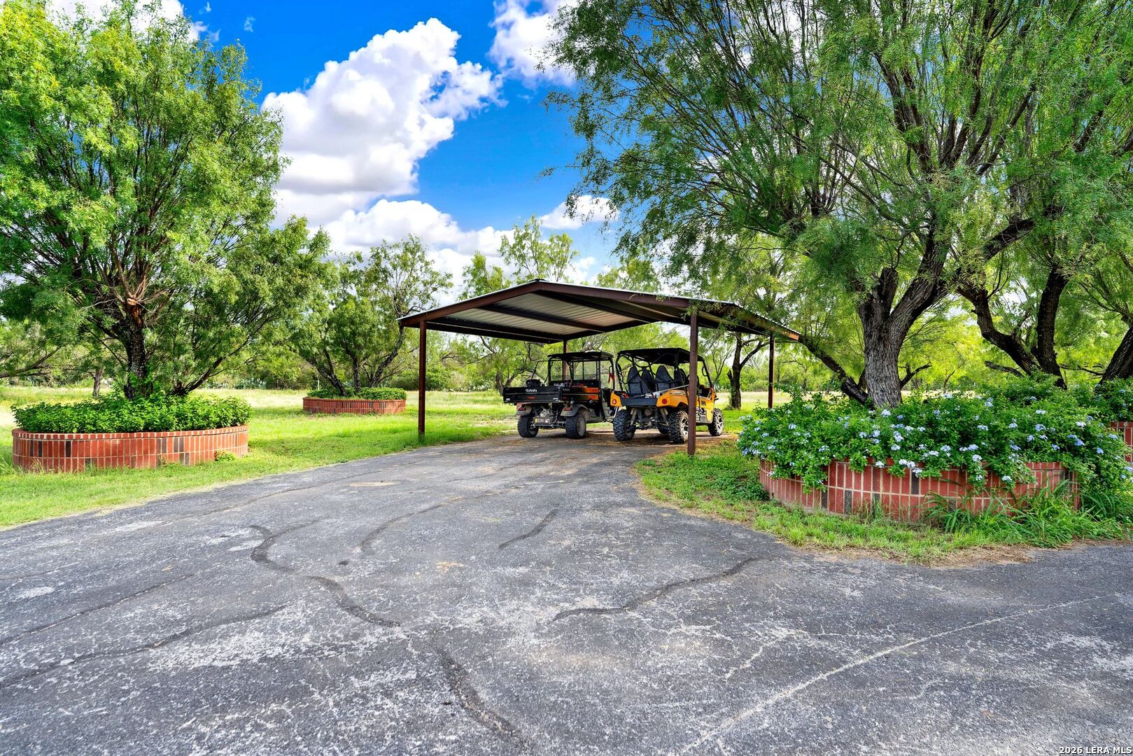 130 Pr 556 Hondo TX 78861