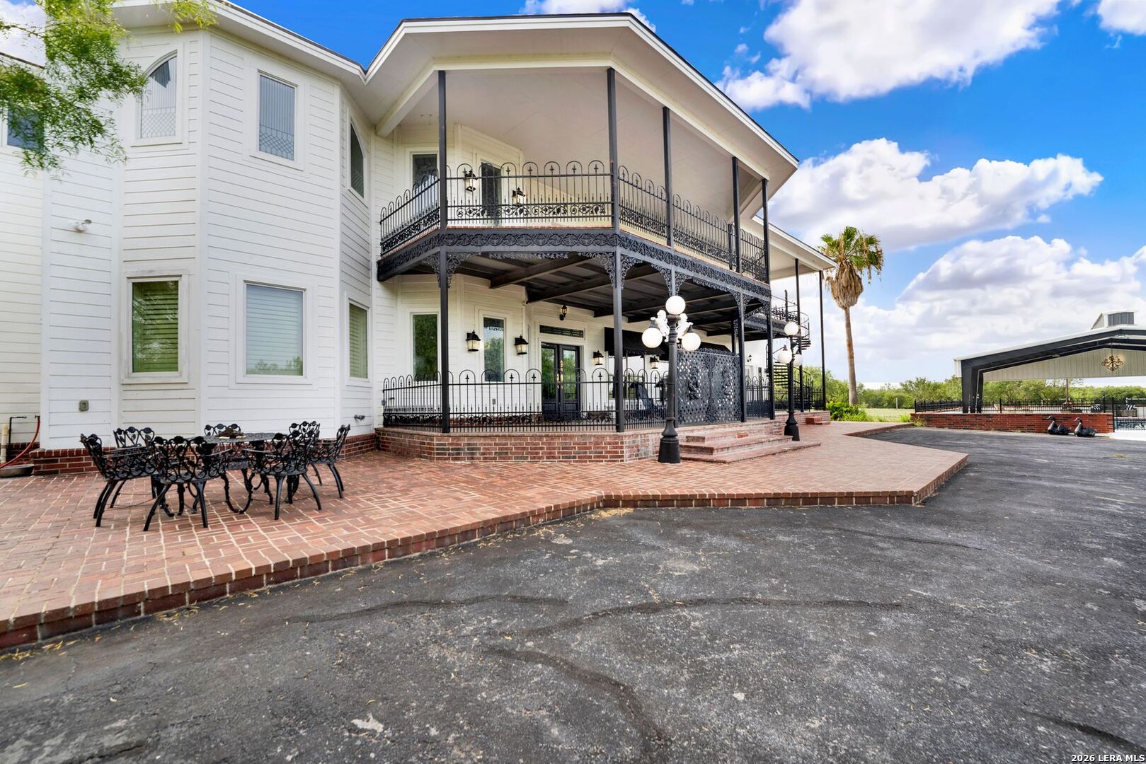 130 Pr 556 Hondo TX 78861