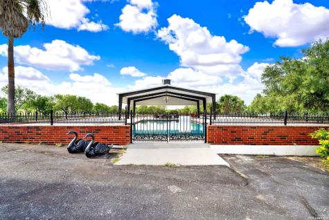 130 Pr 556 Hondo TX 78861