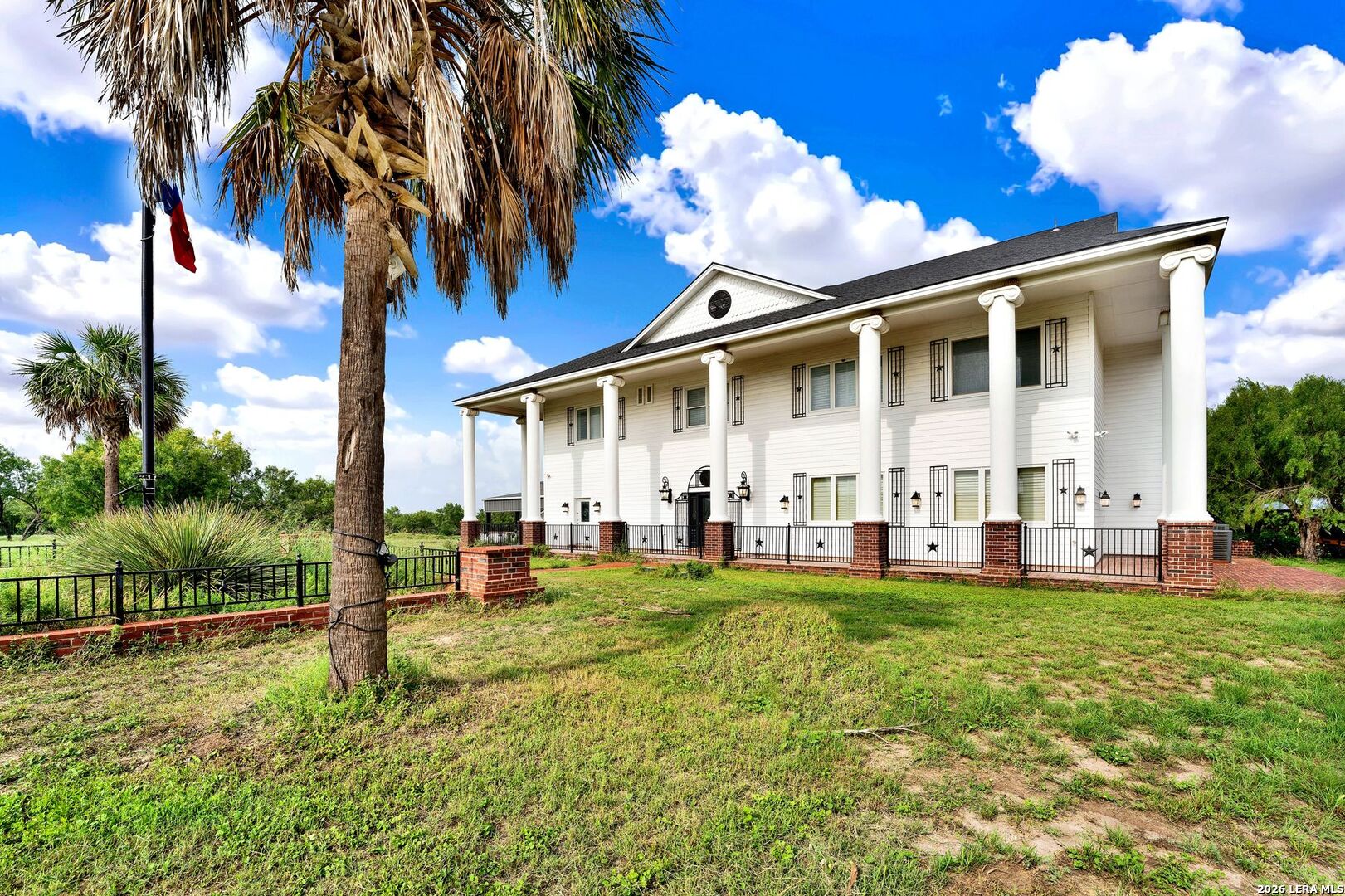 130 Pr 556 Hondo TX 78861