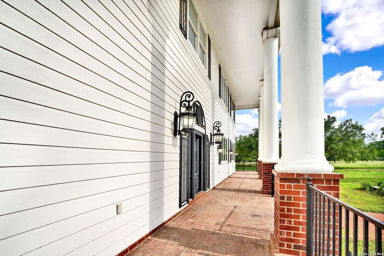 130 Pr 556 Hondo TX 78861