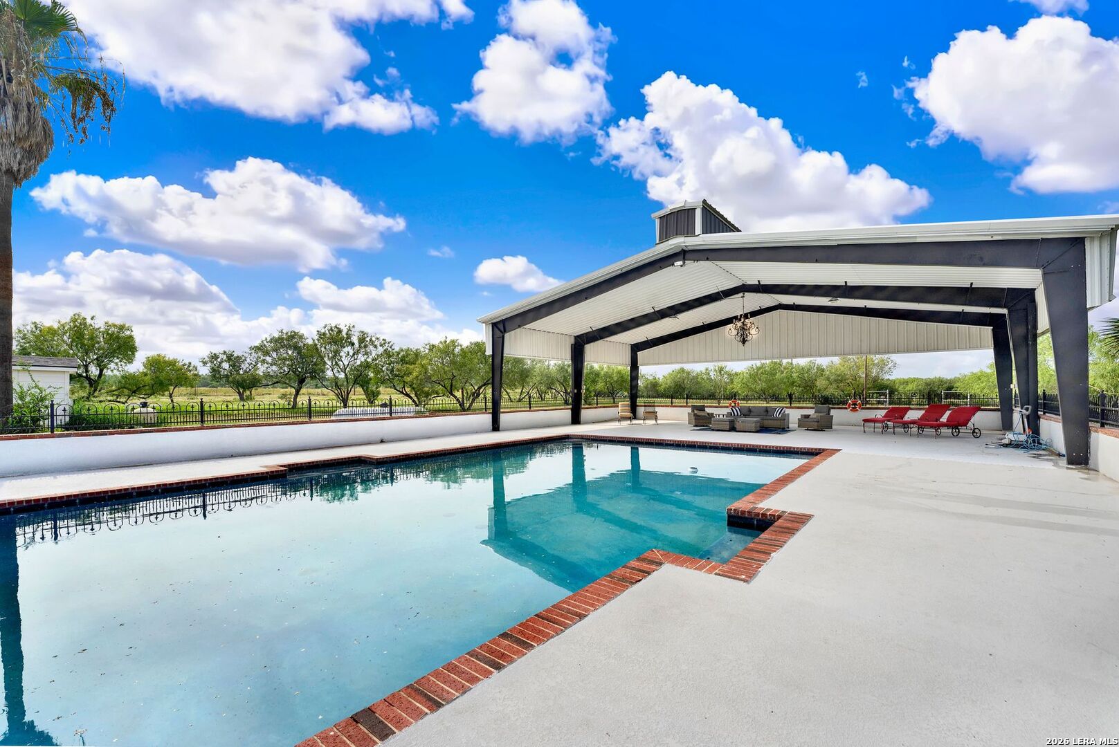 130 Pr 556 Hondo TX 78861