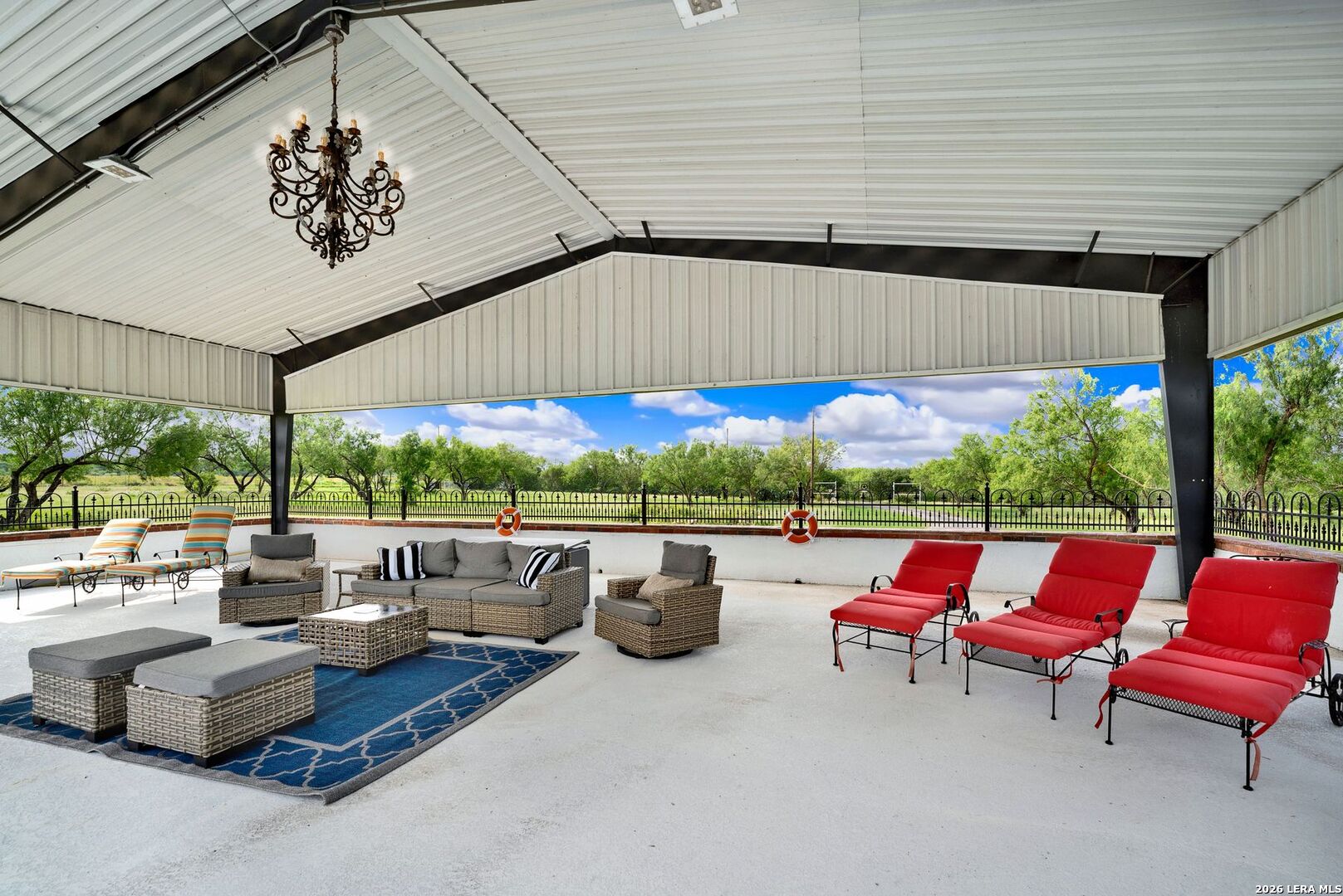 130 Pr 556 Hondo TX 78861
