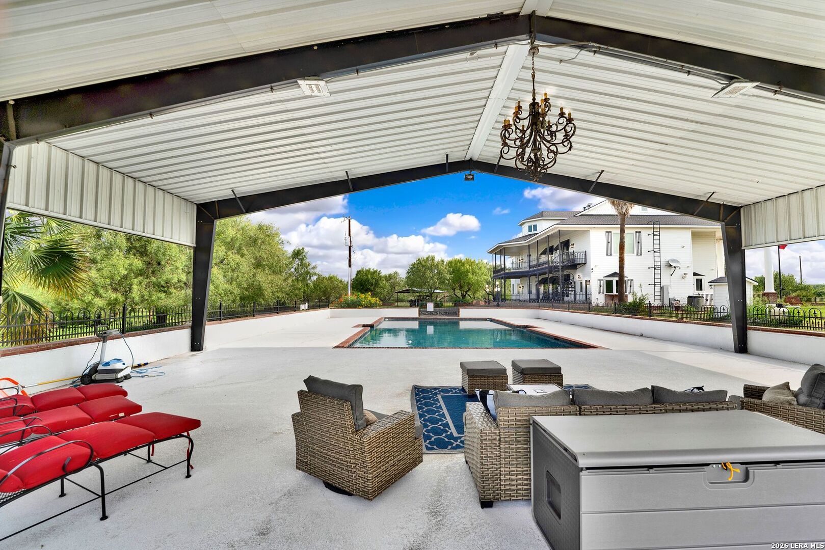 130 Pr 556 Hondo TX 78861