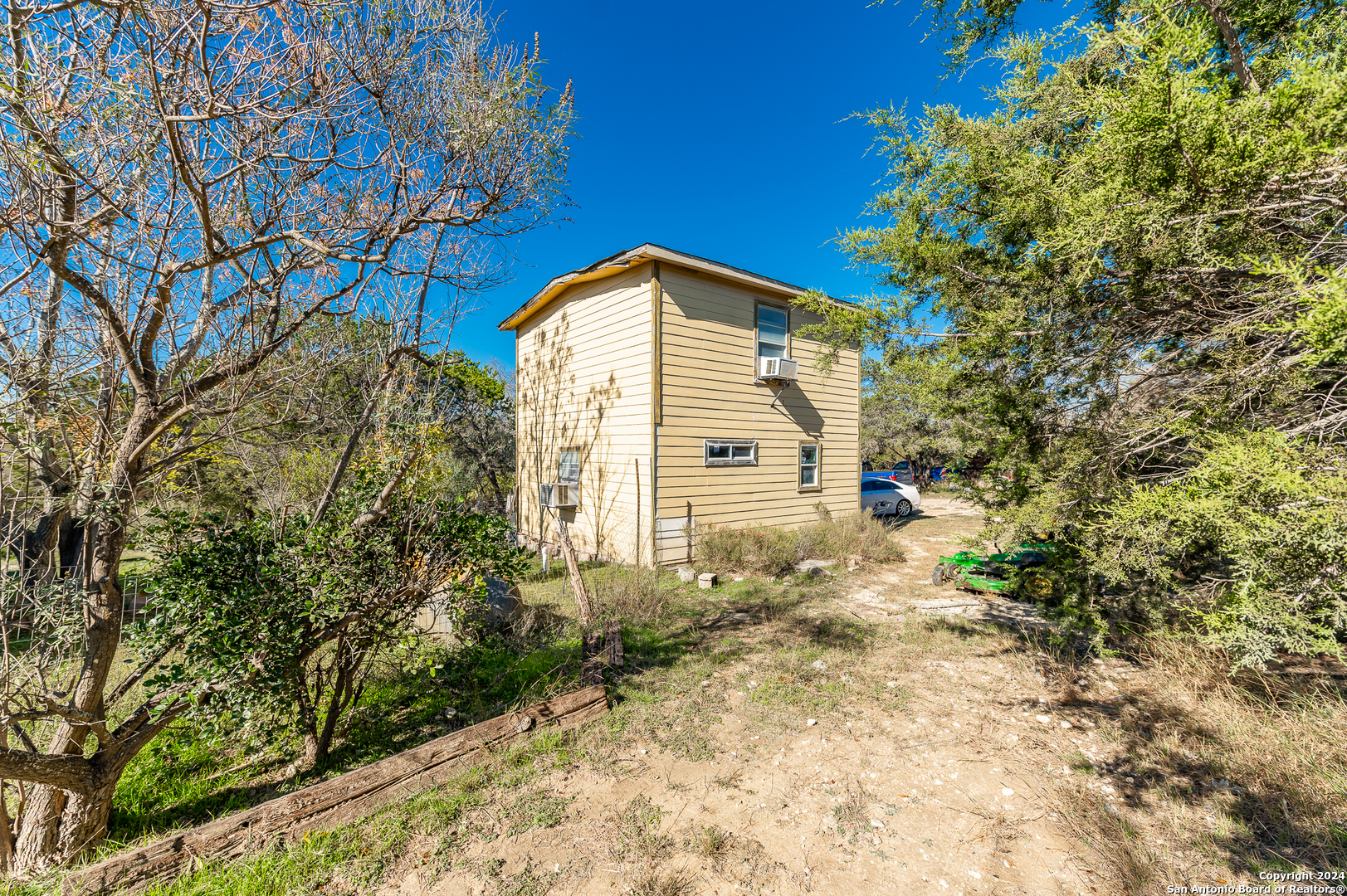 989 Oil Well Road Pipe Creek TX 78063