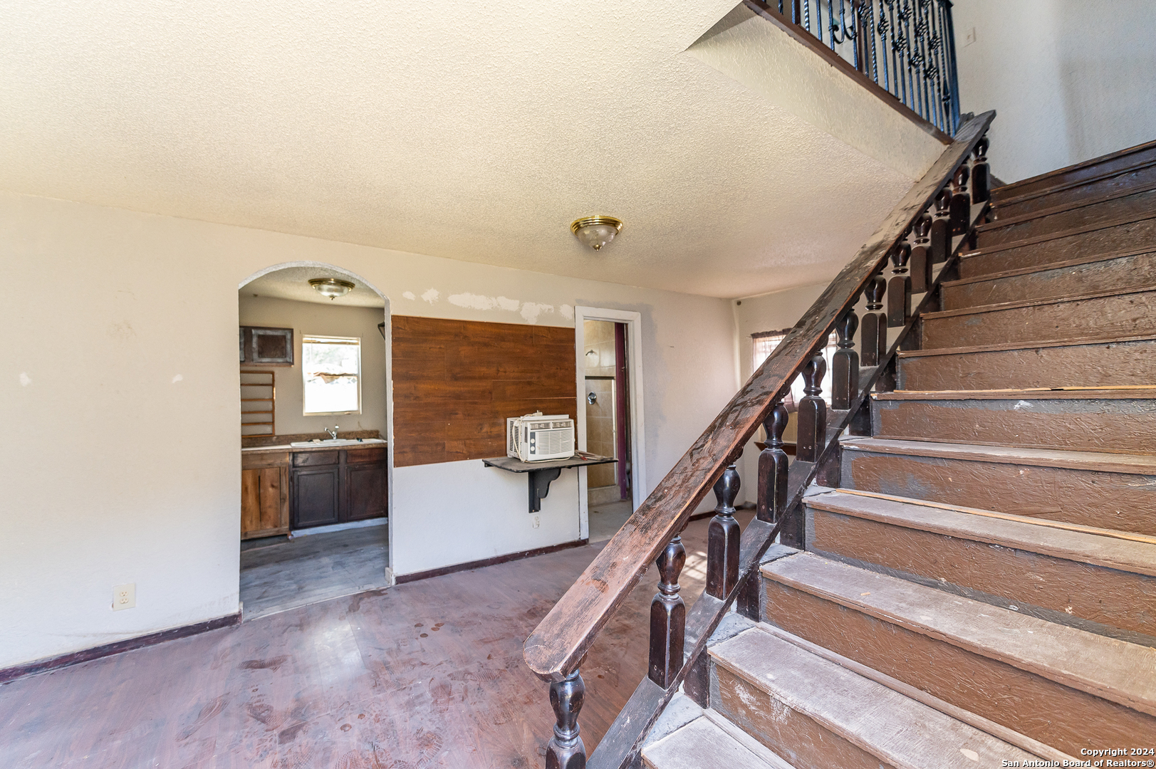 989 Oil Well Road Pipe Creek TX 78063