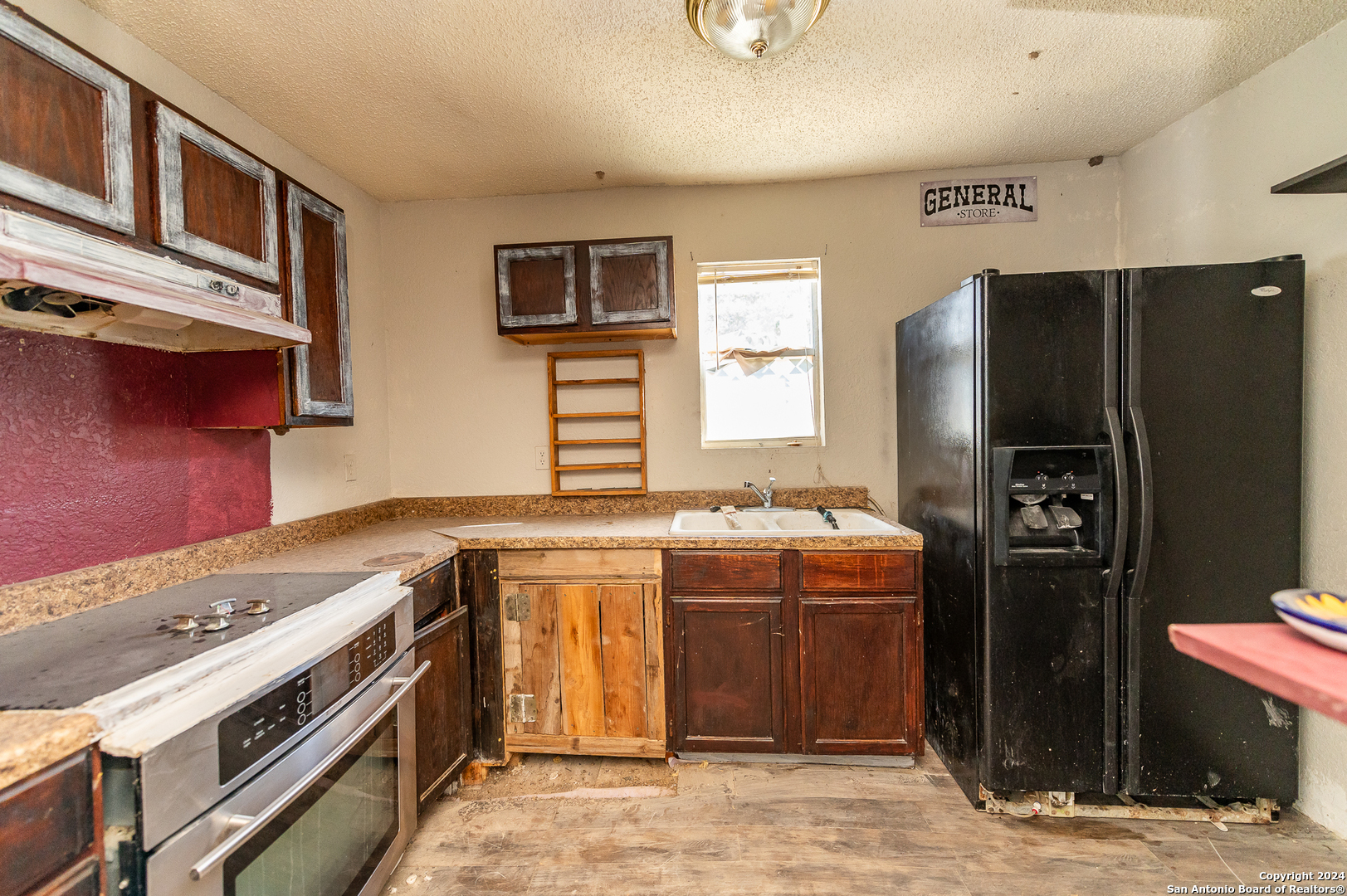 989 Oil Well Road Pipe Creek TX 78063