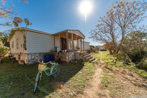 989 Oil Well Road Pipe Creek TX 78063