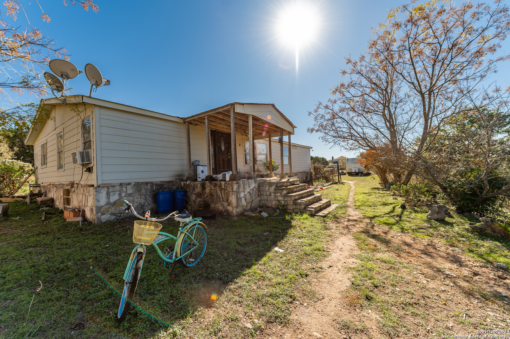 989 Oil Well Road Pipe Creek TX 78063