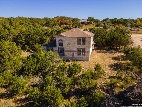 989 Oil Well Road Pipe Creek TX 78063