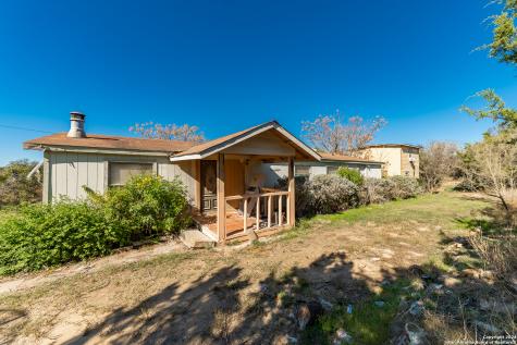 989 Oil Well Road Pipe Creek TX 78063