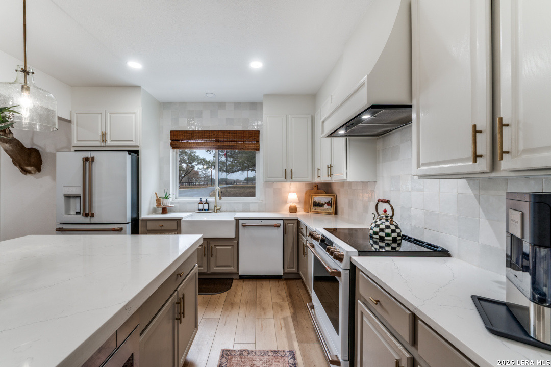322 Dublin Circle Floresville TX 78114