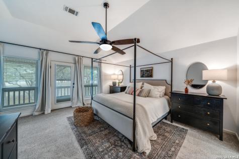 322 Dublin Circle Floresville TX 78114