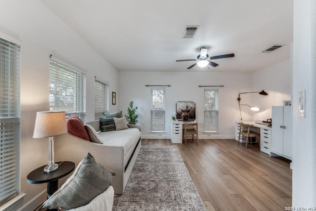 322 Dublin Circle Floresville TX 78114