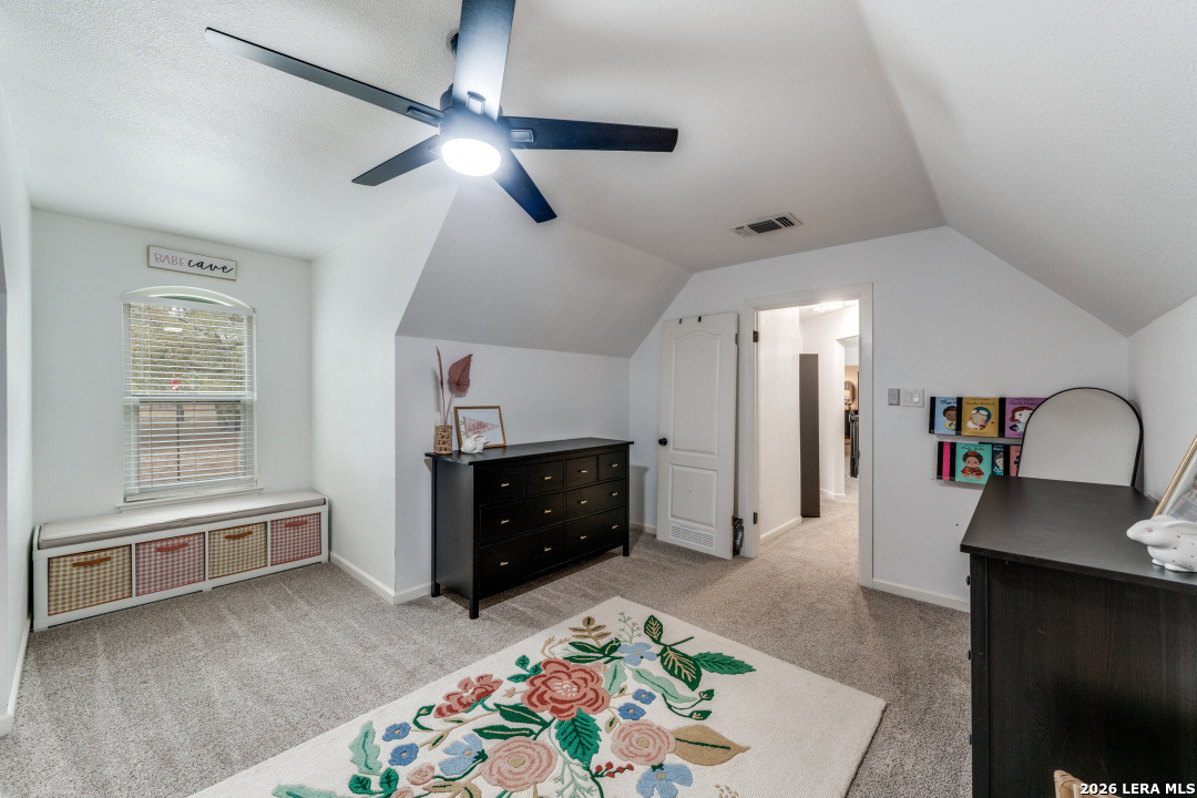 322 Dublin Circle Floresville TX 78114