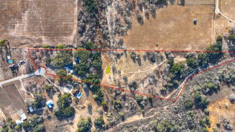 322 Dublin Circle Floresville TX 78114