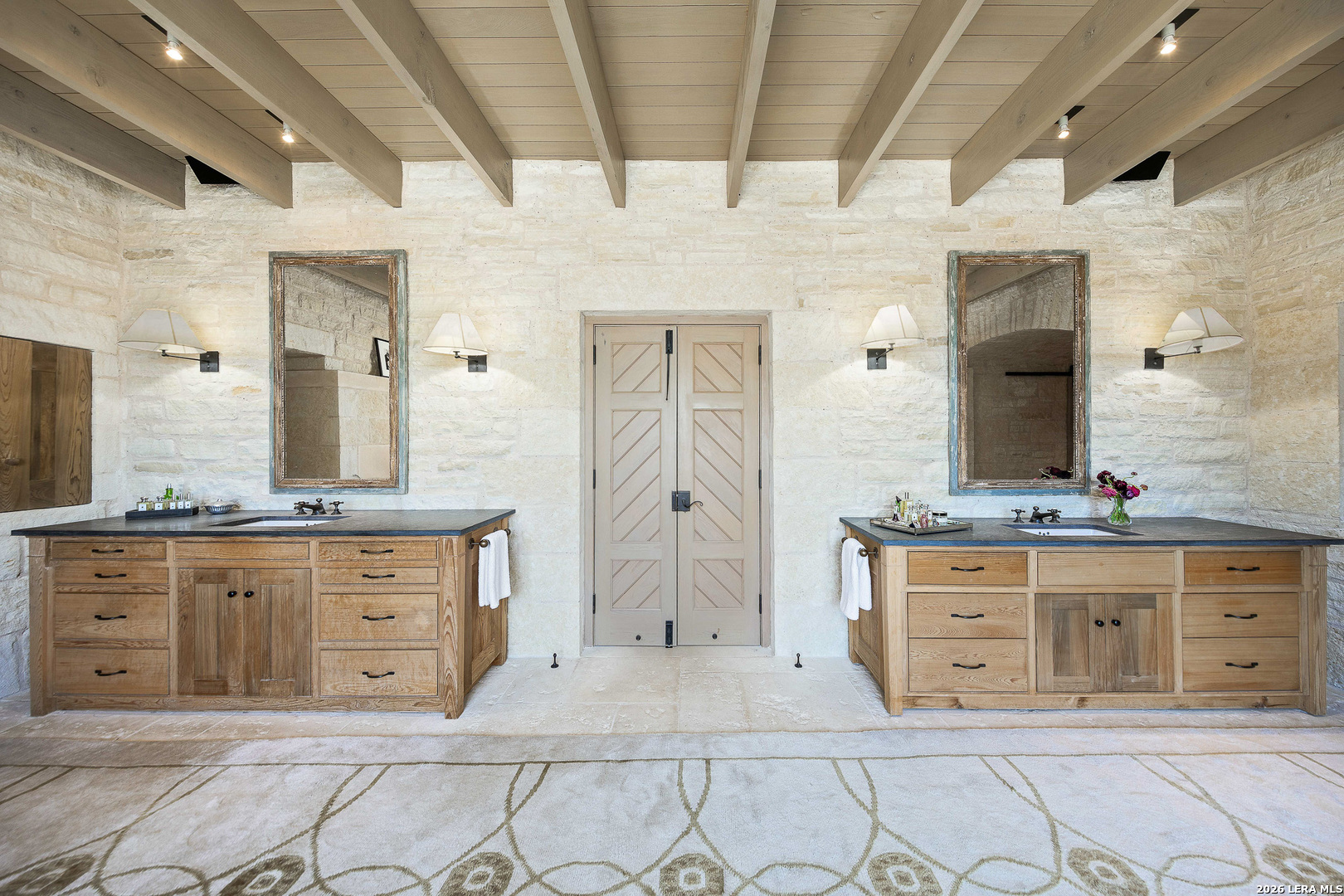 850 Sisterdale Road Boerne TX 78006