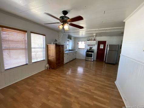 2667 County Road 134 Floresville TX 78114