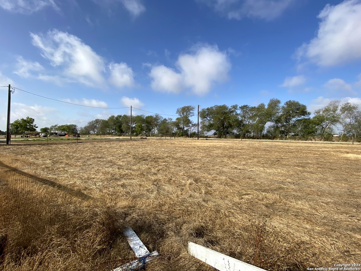 2667 County Road 134 Floresville TX 78114