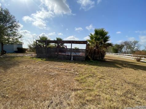 2667 County Road 134 Floresville TX 78114
