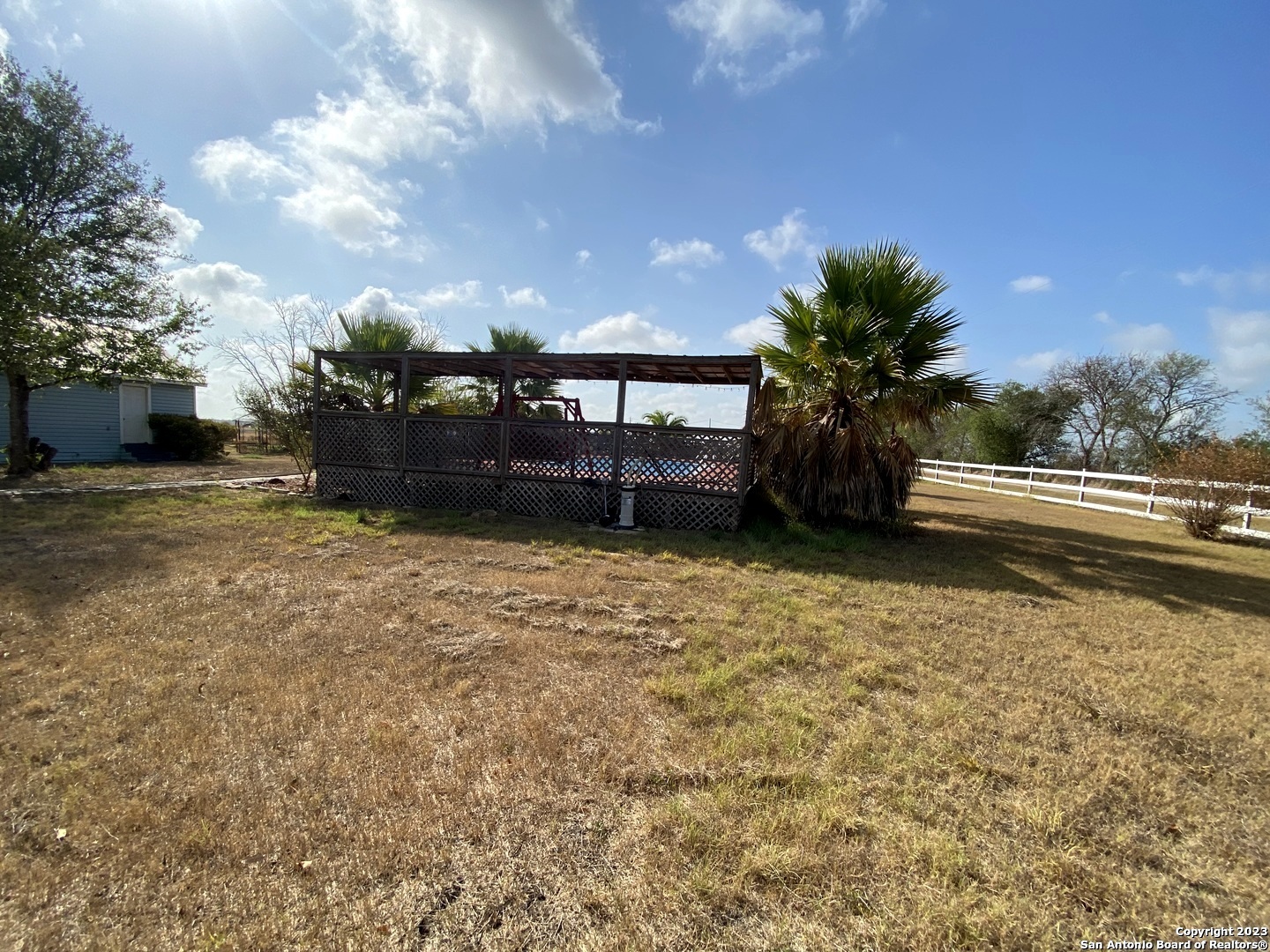 2667 County Road 134 Floresville TX 78114