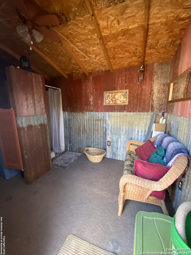 2667 County Road 134 Floresville TX 78114
