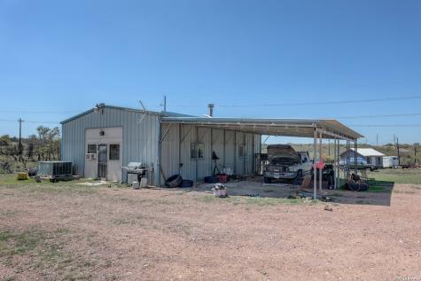 1443 Gina Harper TX 78631