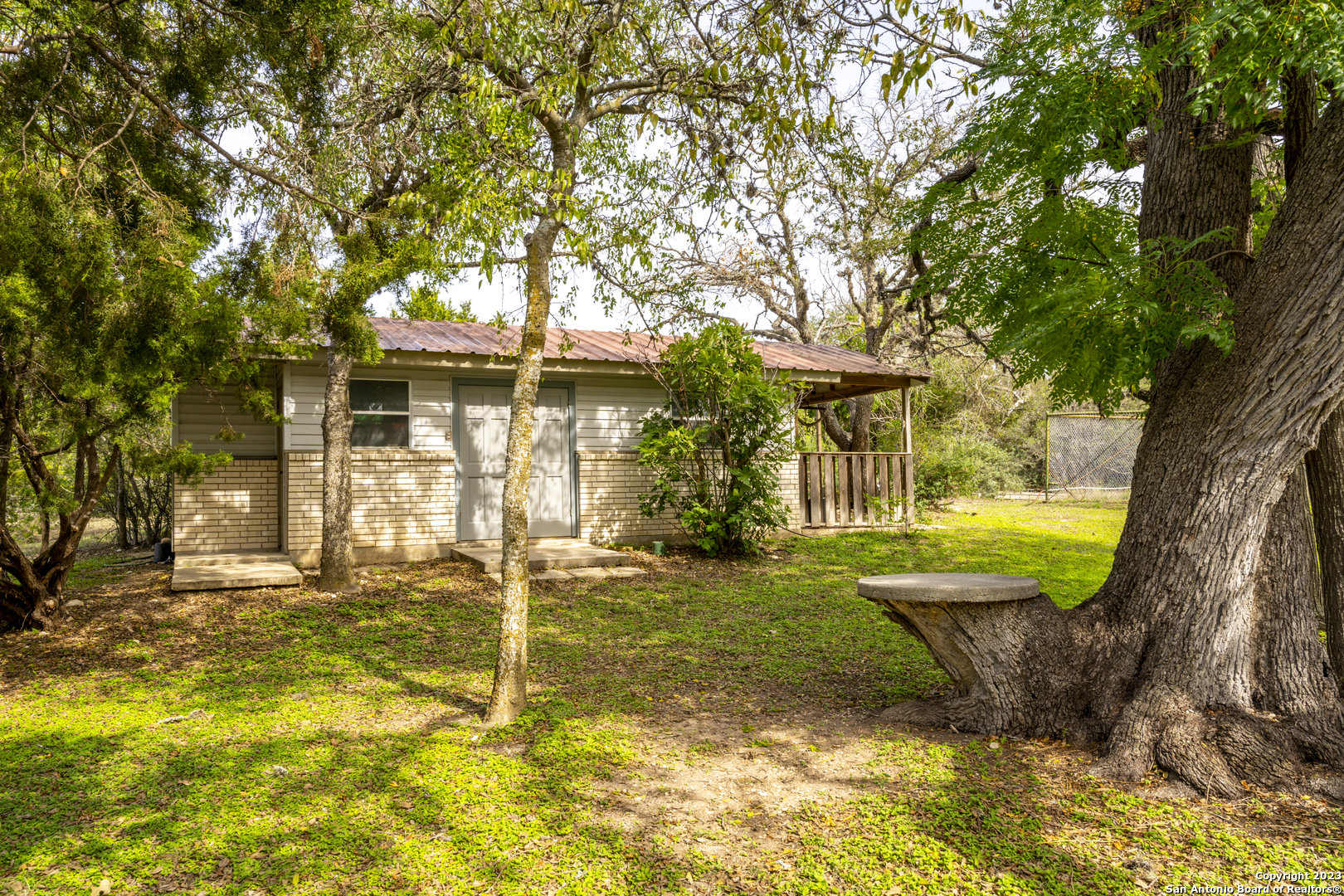 121-B Bartel Road Comfort TX 78013