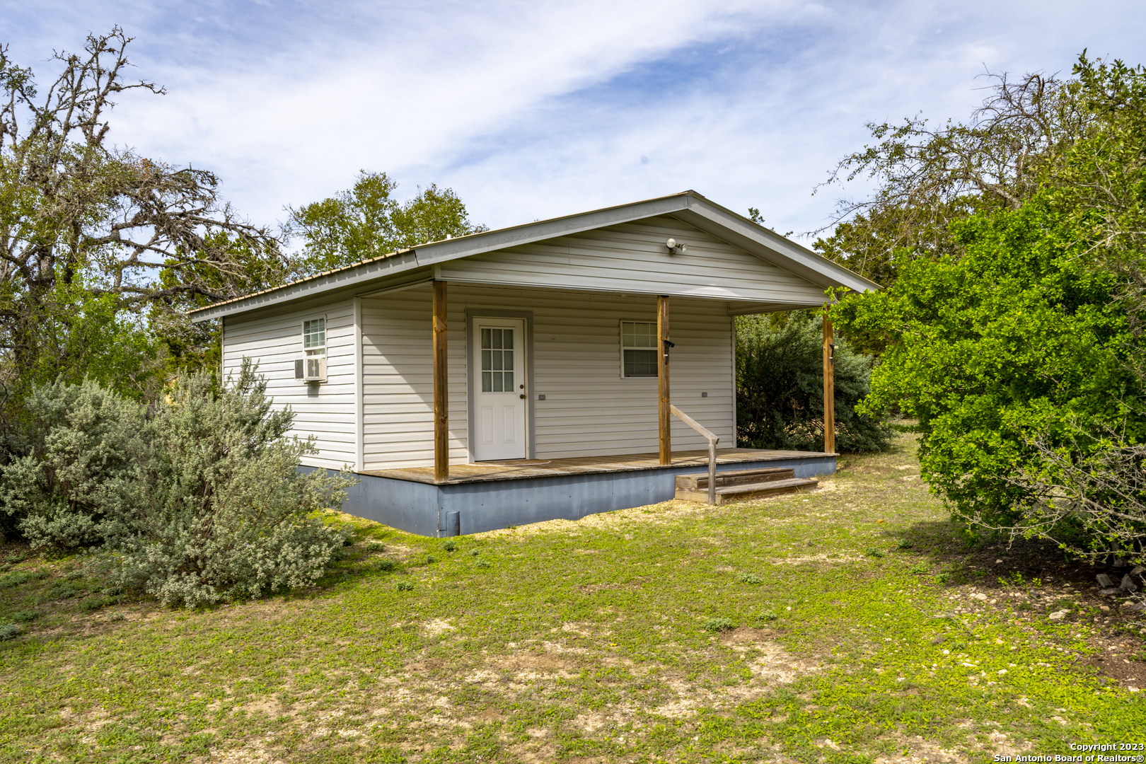 121-B Bartel Road Comfort TX 78013