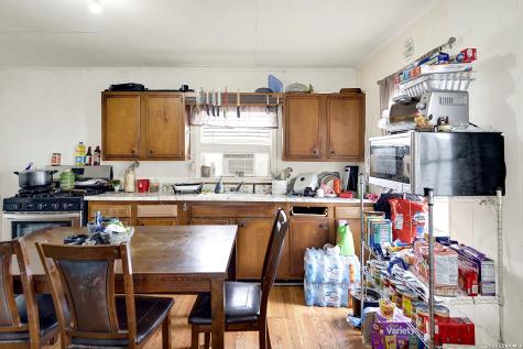 4884 County Road 342 Kenedy TX 78119