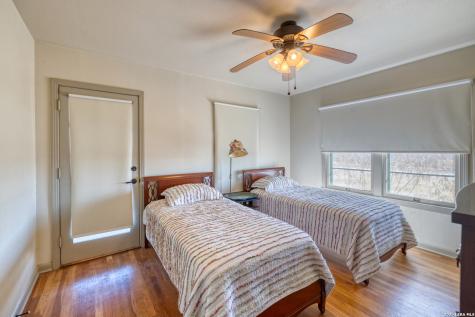 500 Pr 3300 Fm 1049n Knippa TX 78801