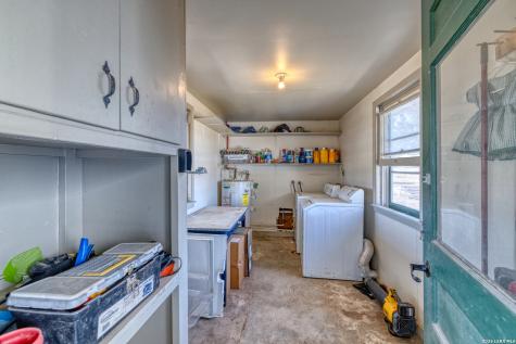 500 Pr 3300 Fm 1049n Knippa TX 78801