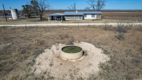 500 Pr 3300 Fm 1049n Knippa TX 78801