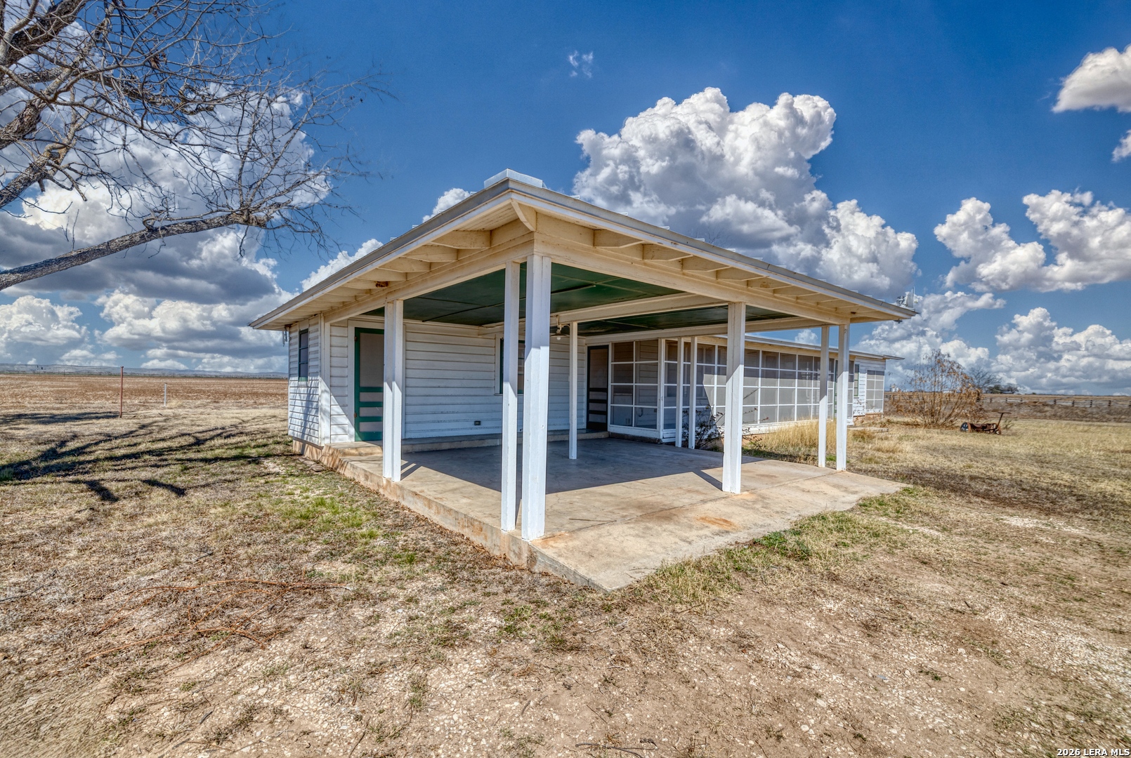 500 Pr 3300 Fm 1049n Knippa TX 78801