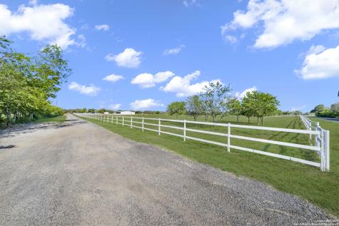 11706-11791 Kinney Road Atascosa TX 78002