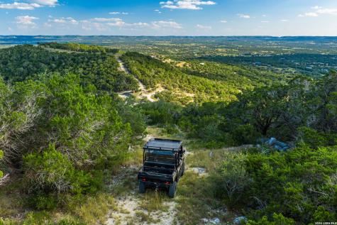 5099 Fm 2828 Bandera TX 78003